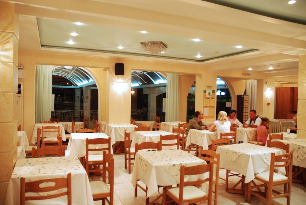 Captains Hotel Argassi Exterior photo
