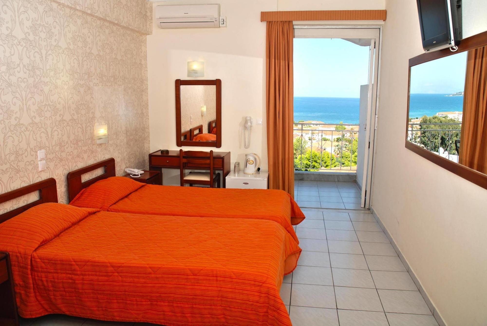 Captains Hotel Argassi Exterior photo
